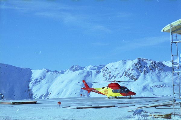 Ein Hubschrau-Bär, ein Hubschrau-Bär ...  oder hieß es Hubkopter ... etwa Schraubhuber ...